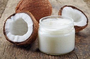Кокосовый орех и кокосовое масло