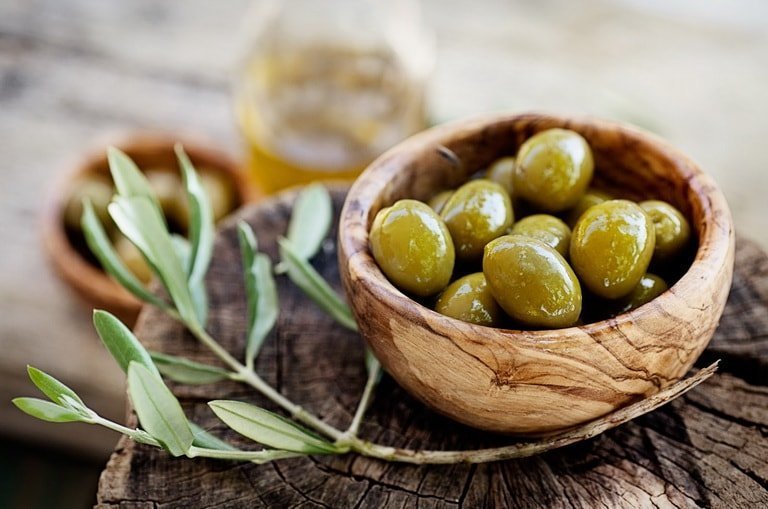 Оливки – польза и вред для организма