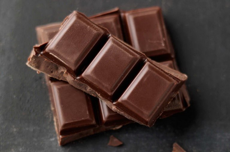 Чем полезен черный шоколад? Польза и вред