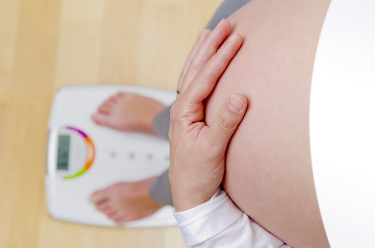 Можно ли безопасно худеть во время беременности?