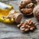Масло грецкого ореха: польза и вред для здоровья