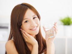 Японская методика лечения водой: польза, риски, эффективность