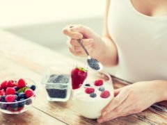 Помогает ли йогурт (или йогуртовая диета) похудеть?