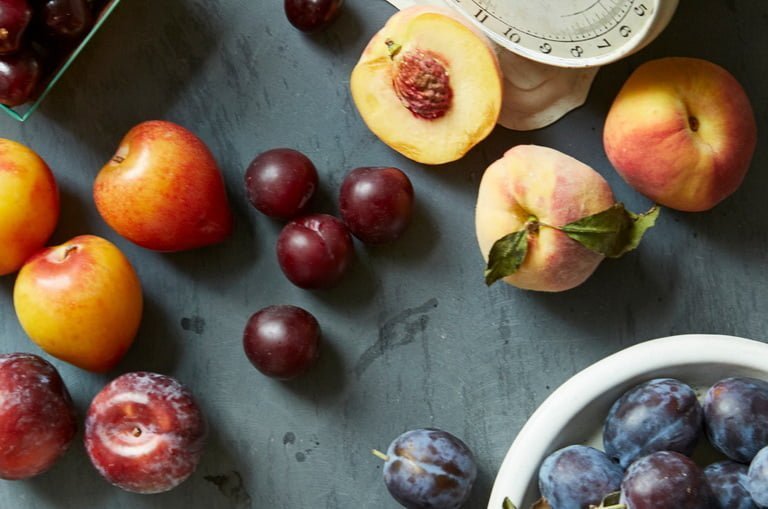 Лучшие фрукты для похудения: виды, польза и риски