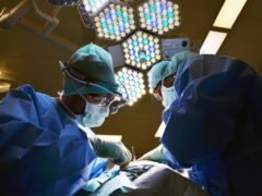 Воспаление маточных труб (сальпингит): когда помогут хирурги?
