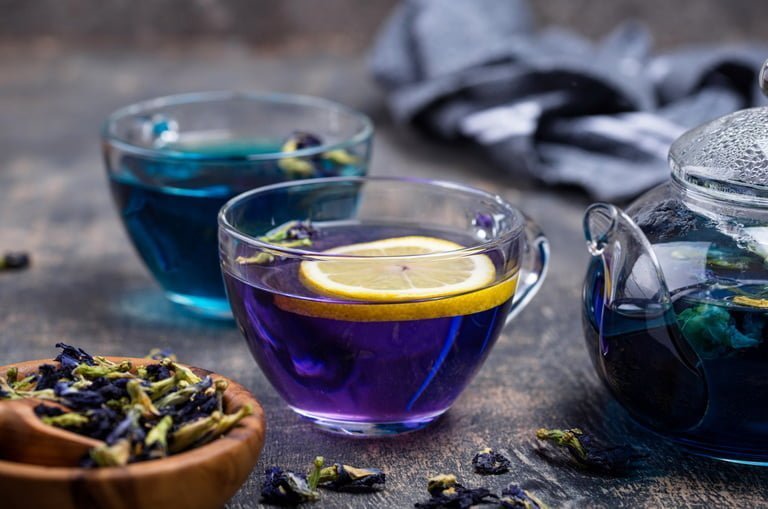 Синий чай: полезные свойства, противопоказания, как заваривать