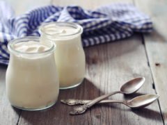 Йогурт: польза и вред для организма