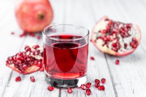 Гранатовый сок: полезные свойства и противопоказания