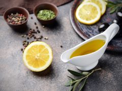 Оливковое масло и лимонный сок: мифы, польза и вред